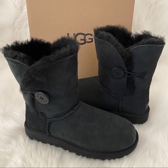 UGG Bailey Button Boots Black 5 - Picture 2 of 14